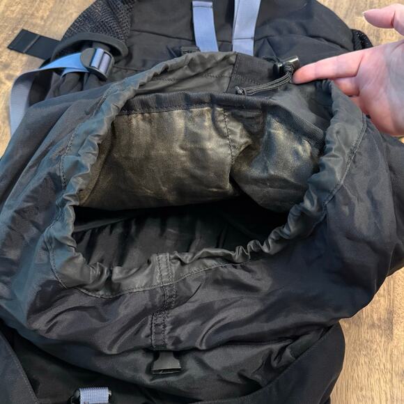 The North Face Hiking Backpack Pack Nylon Top Load Hip Belt Black Unisex Regular - Picture 7 of 11